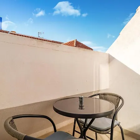 Beautiful Apartment In Fuengirola *
